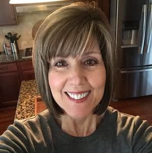 Meet your Posher, Dee